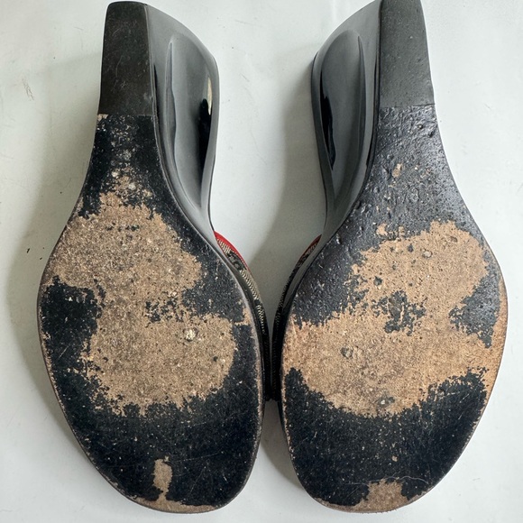 Gucci Tessito Open Toe Wedge Heel - Picture 4 of 5